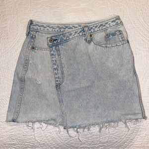 Abercrombie & Fitch Skirt with Asymmetrical Button